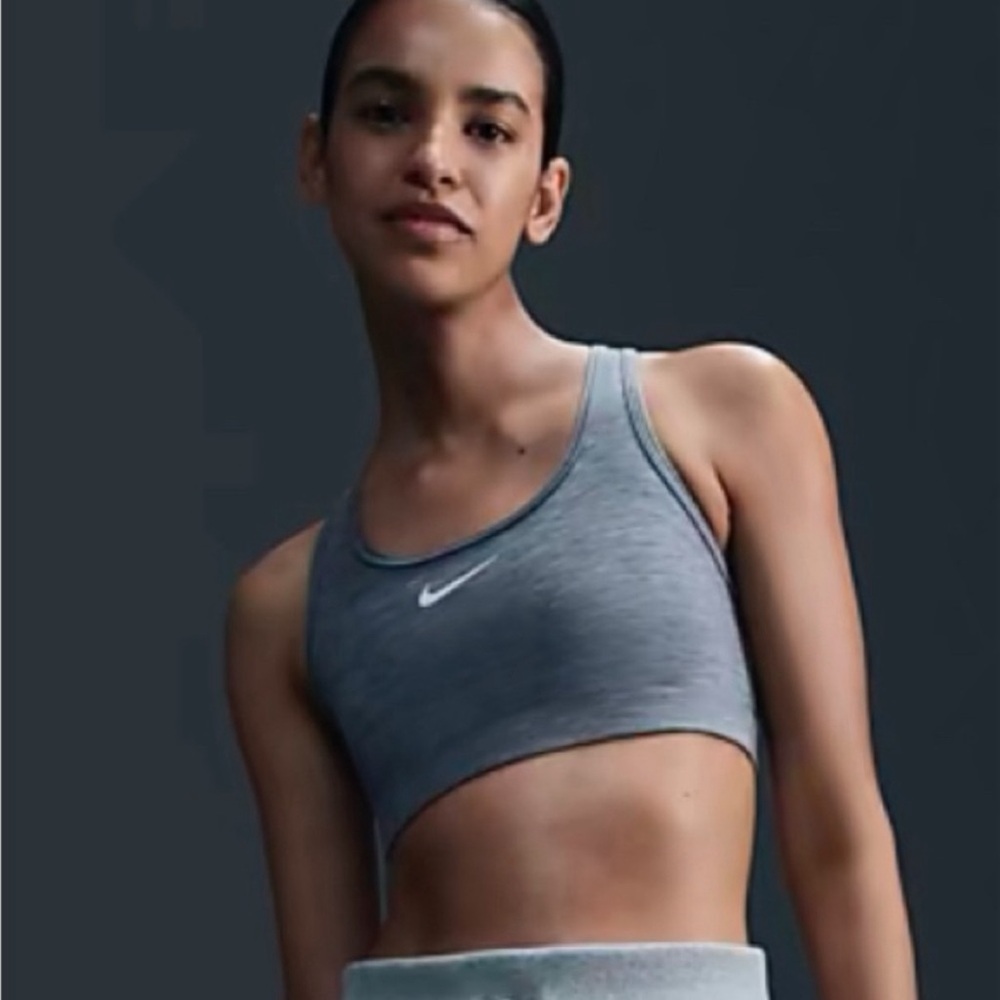 Nike Swoosh Medium Support Padded Racerback Women’s Grey Sports Bra Large